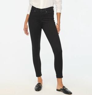J.Crew 9" Petite Mid Rise black skinny jean in signature stretch US 28P NWT.